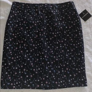 Women’s Career skirt.